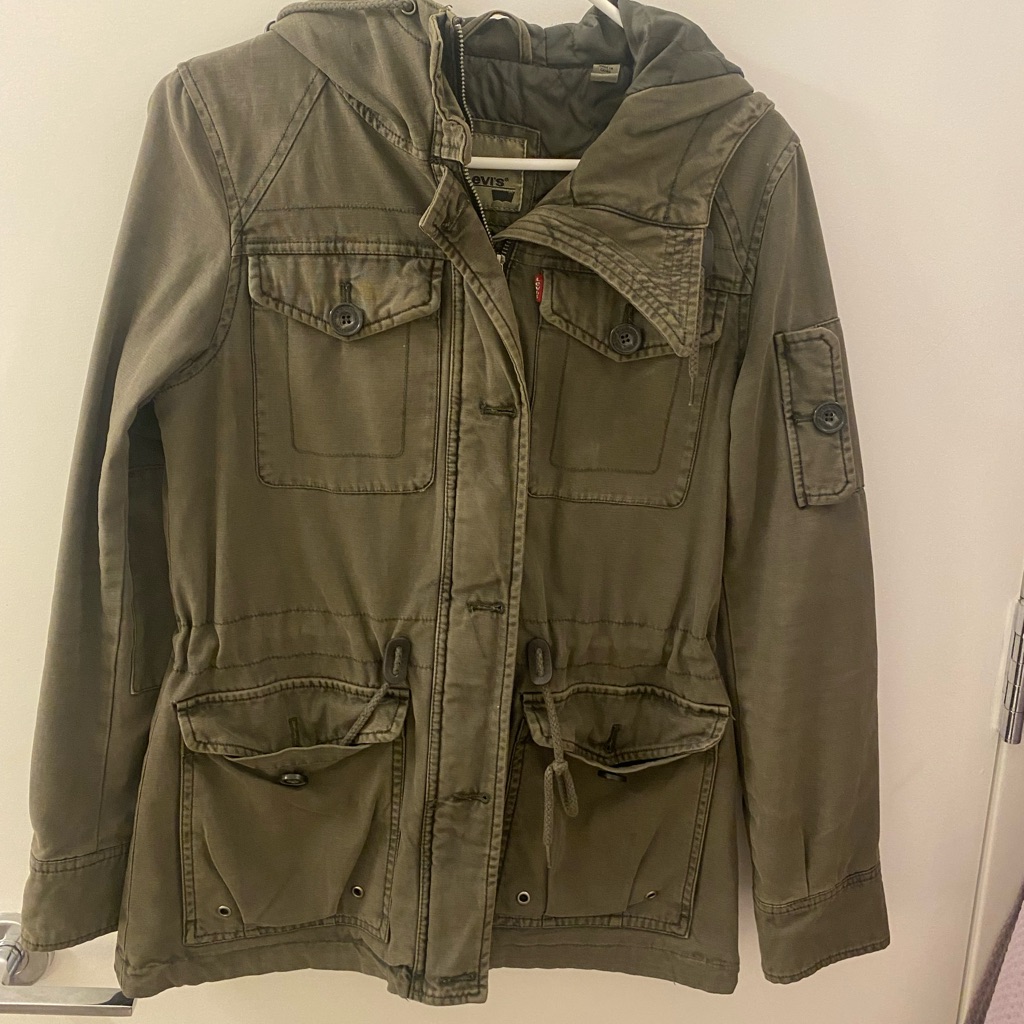 Levi’s Jacket Size Small